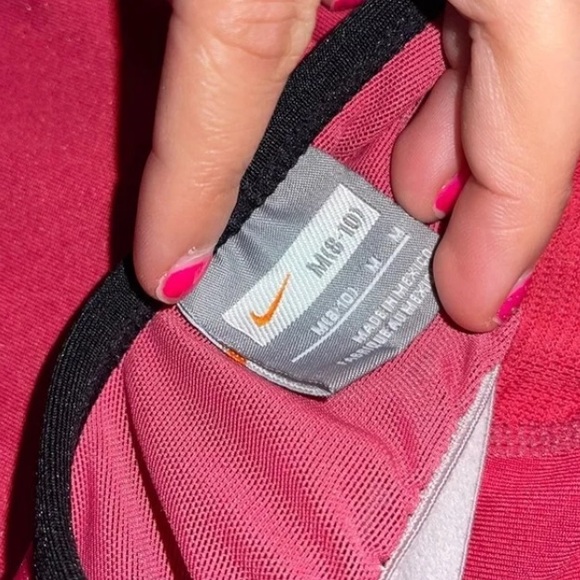 Nike tanktop - Picture 3 of 4